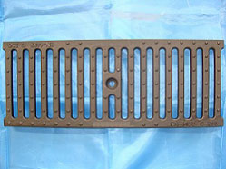 怎樣選擇適合的線性縫隙式排水溝? 怎樣選擇適合的線性縫隙式排水溝?